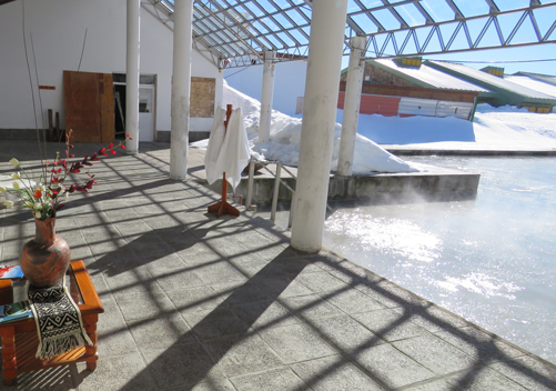 The Copahue hot springs